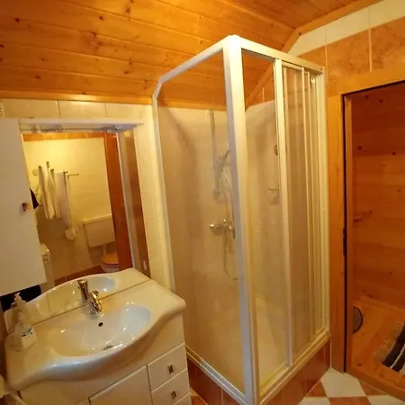 Almchalet Orter In Treffen Am Ossiacher 度假居 *